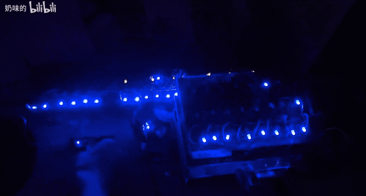 B站焊武帝纯手工拼晶体管自制CPU 可跑程序